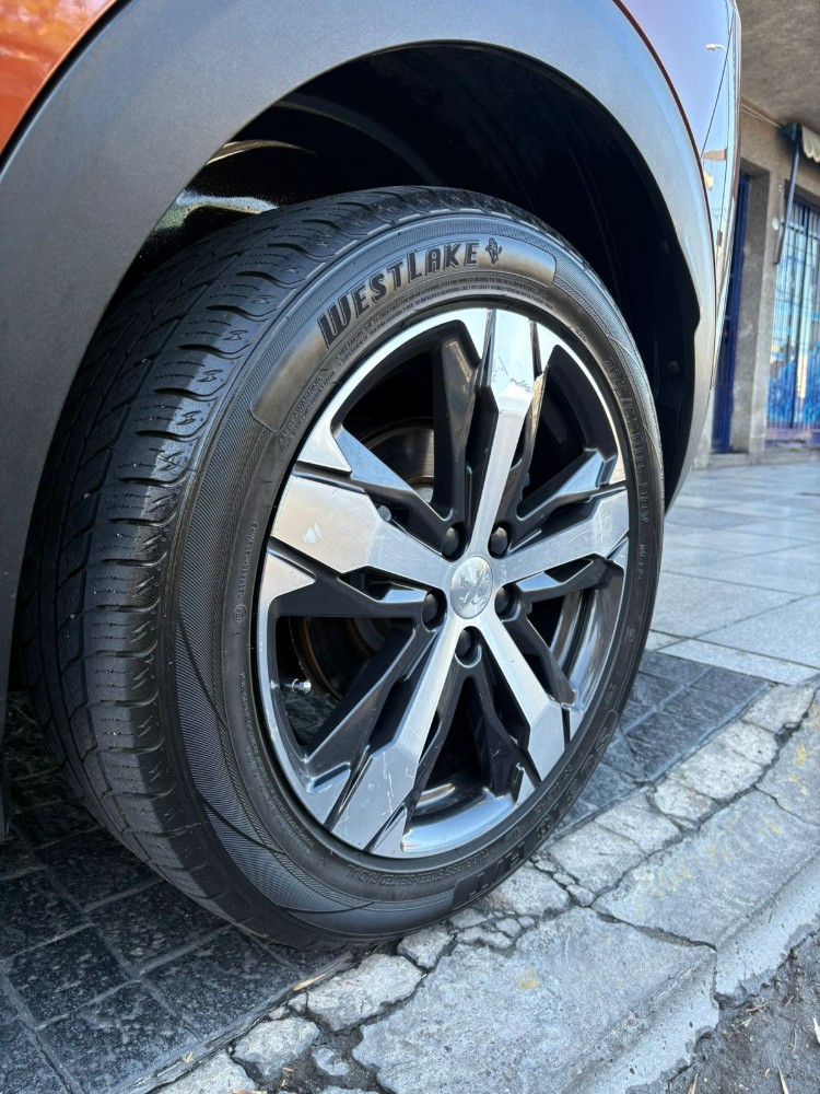Peugeot 3008 Allure — foto 11